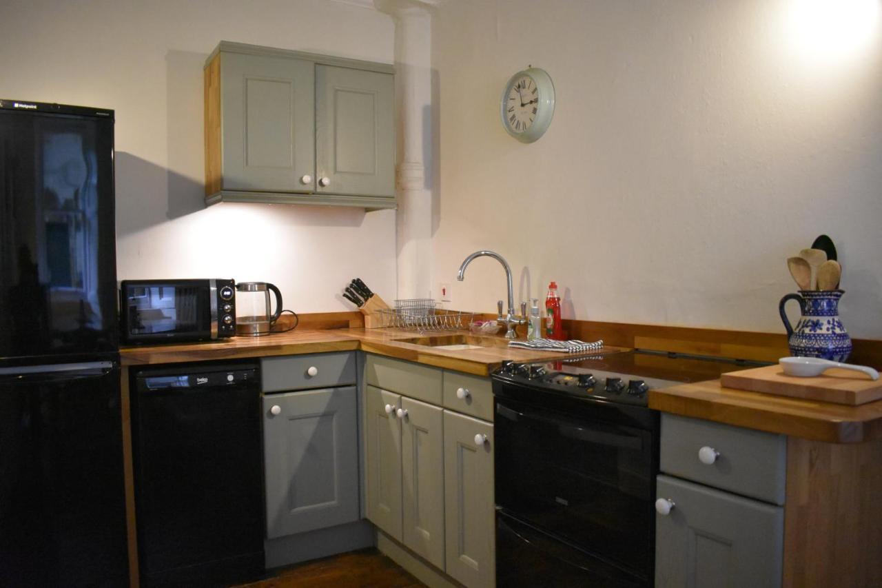 West End Apartment Единбург Екстер'єр фото
